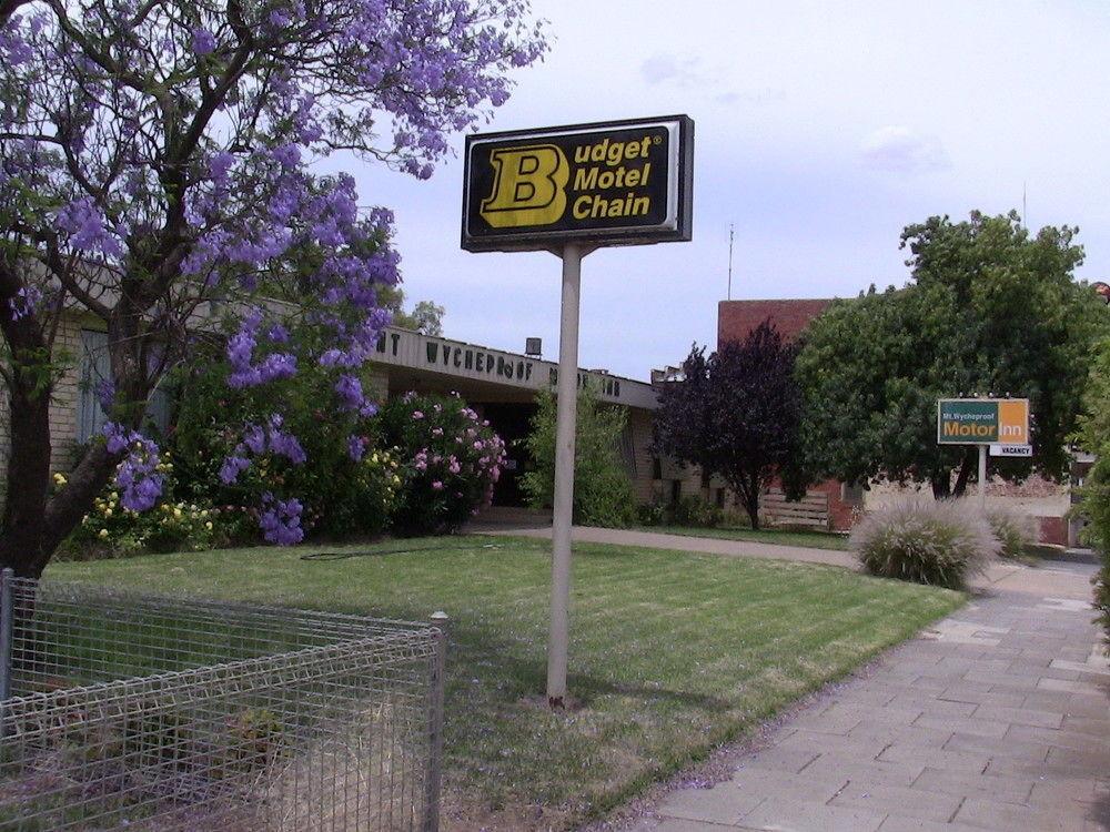 Mount Wycheproof Motor Inn Екстер'єр фото